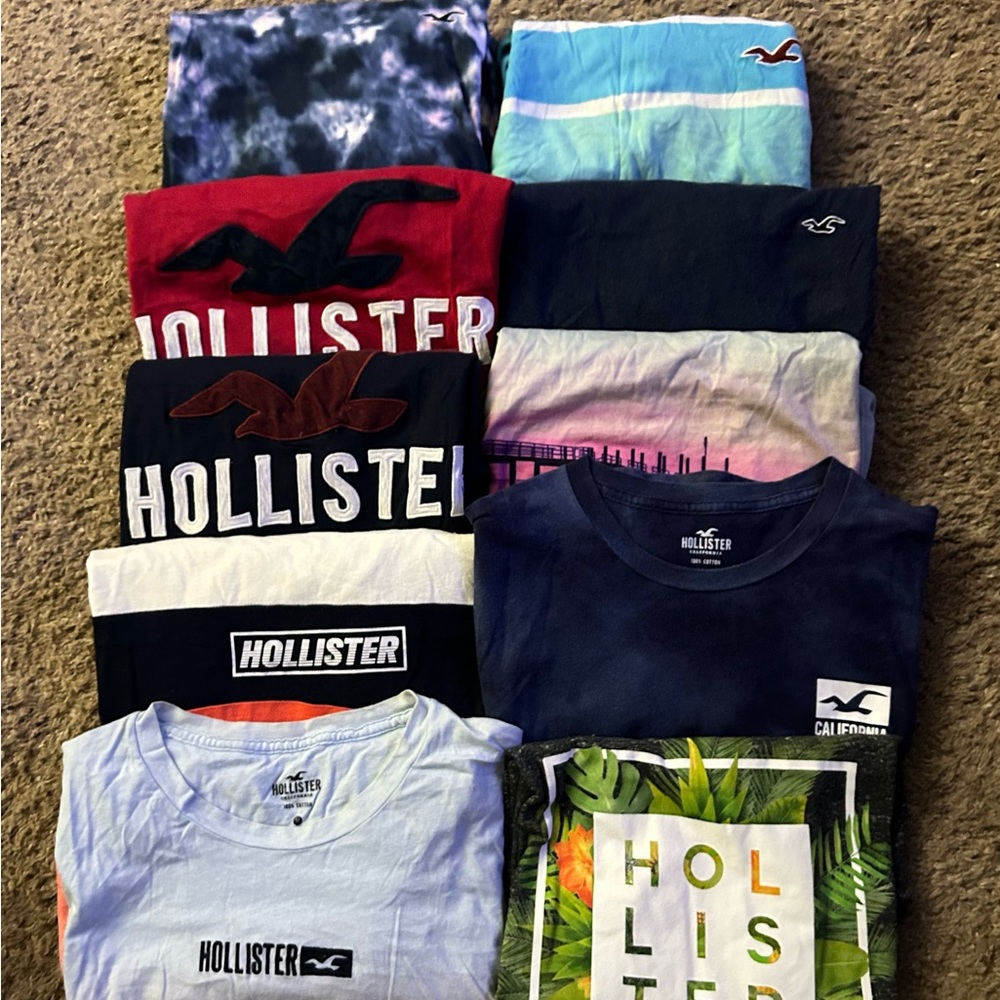 Hollister t-shirt bundle - Picture 1 of 2